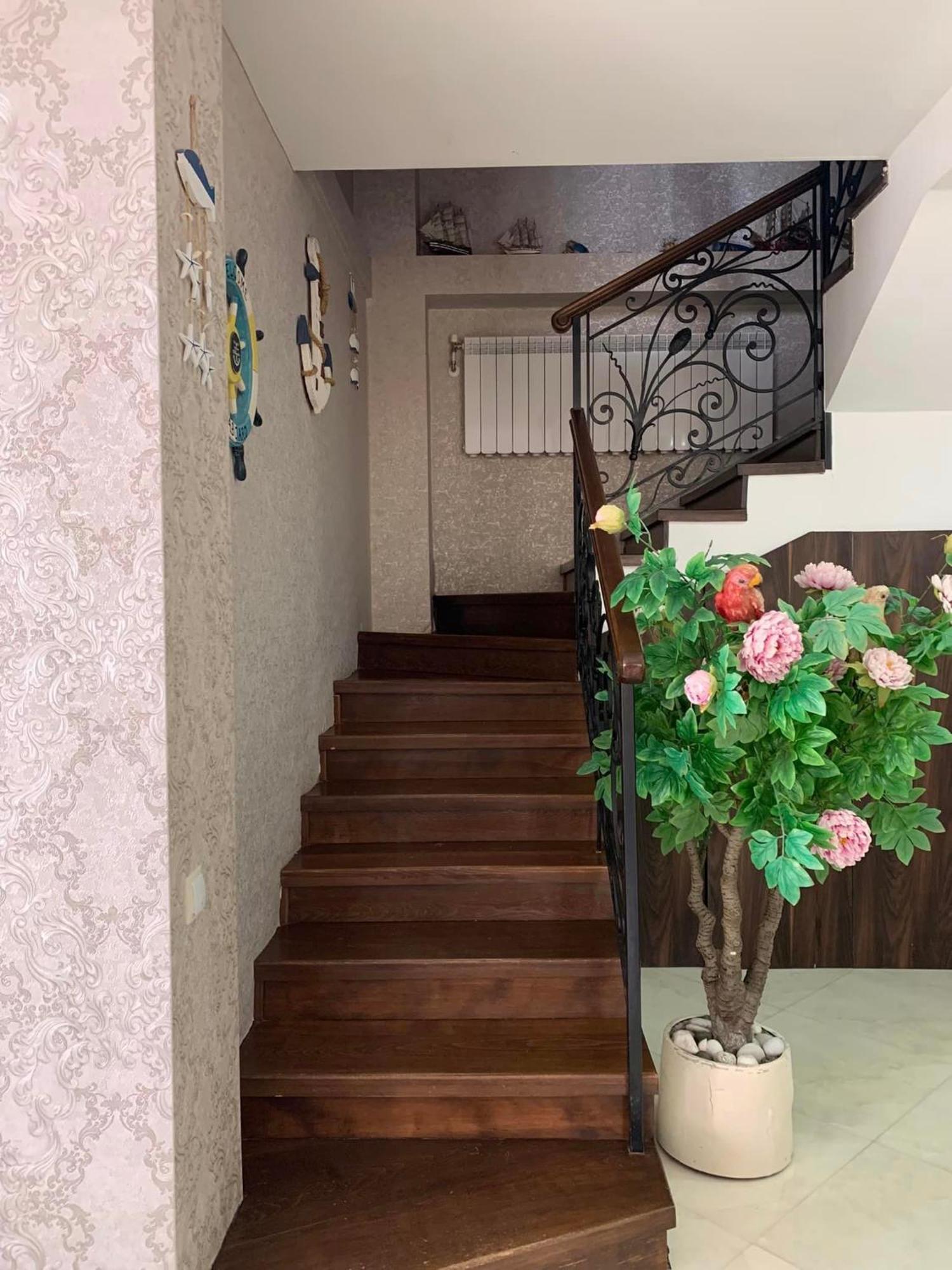 White House Chakvi Hotel Екстериор снимка